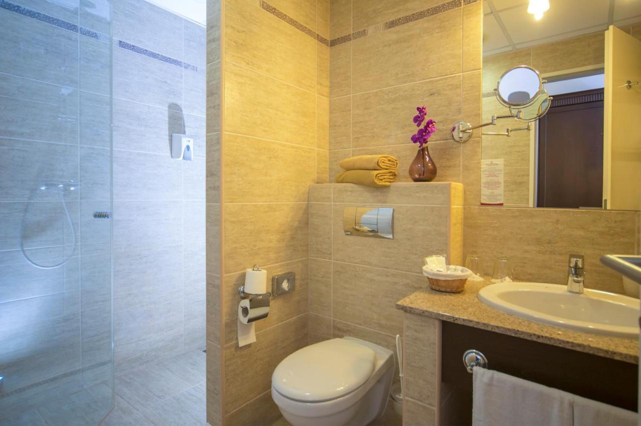 Palota 4*
