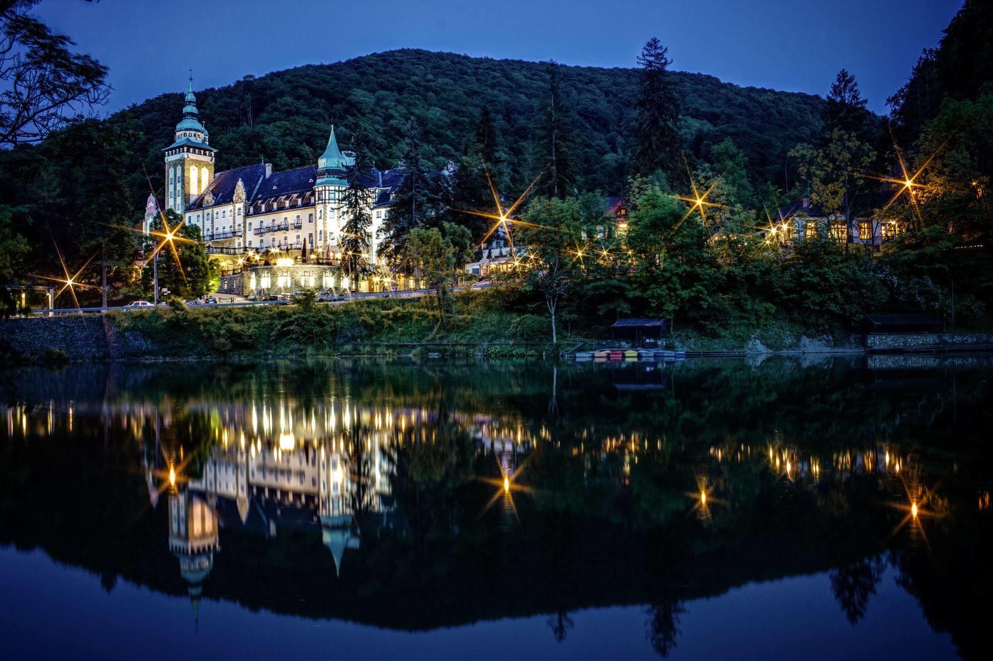 Palota Hotel 4*